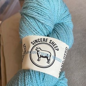 Cormo fingering weight yarn